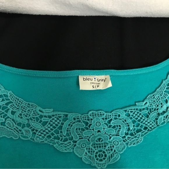 BLEU gray Sleeveless Crochet Decal Cotton Teal Shirt Small - Picture 4 of 4